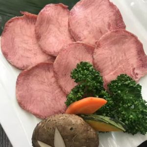 厚切り特上牛タン