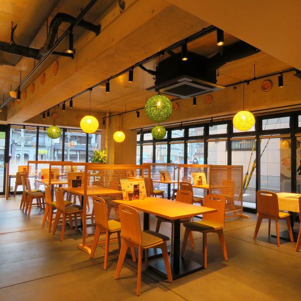 [Perfect for dining with friends or on a date♪] This is the perfect seat for dining with friends or on a date.Please feel free to come and enjoy Taiwanese cuisine at a reasonable price!