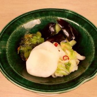 浅漬け盛り合わせ