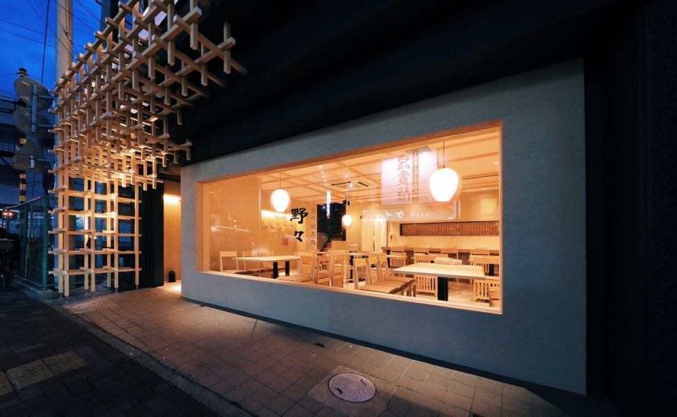 高級焼鳥店のような上質な味わいを、普段使いできる価格で提供しています。特別な日だけでなく、日常の食事としても気軽に利用できる雰囲気があり、忙しい日々の中で贅沢なひとときを楽しむことができます♪