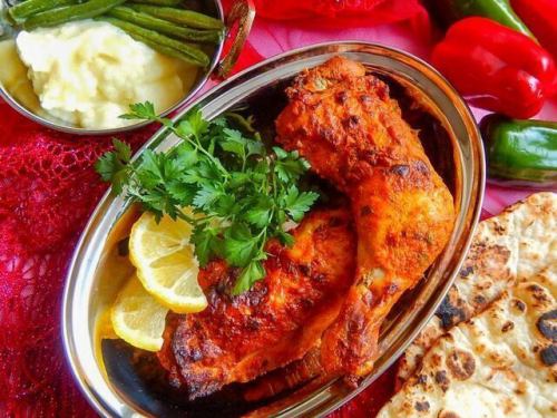 《定番大人気》特製タンドリーチキン（１ピース）