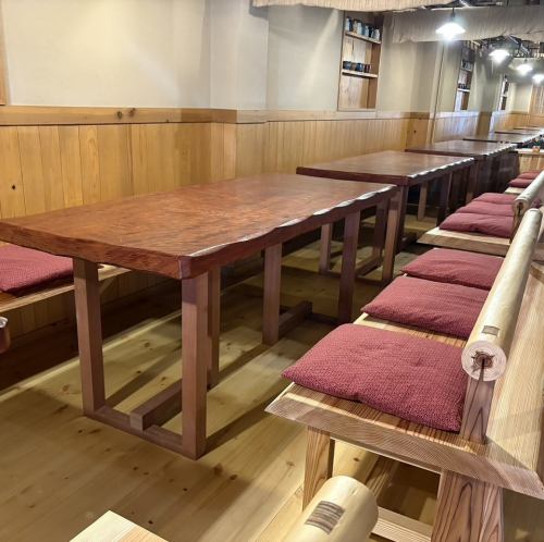 <p>堀こたつや半個室席が揃った落ち着いた雰囲気の中、仲間との特別なイベントや語らいにぴったりの場所です♪大切な時間を大切な人と共有できます◎</p>