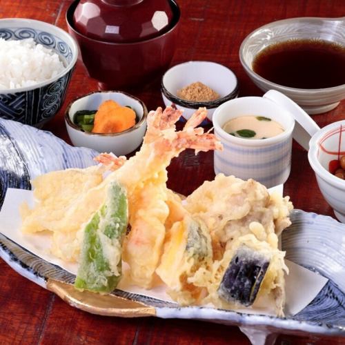 旬な食材を使用した天ぷら♪