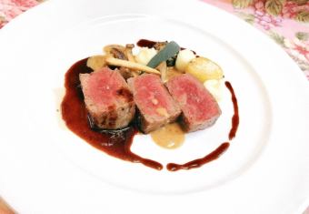 [Lunch and dinner] Special course of Japanese black beef and foie gras 12,000 yen becomes 10,000 yen (reservation required)