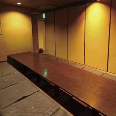 [Available for up to 32 people] A private room that can accommodate up to 32 people is also available.We can also accommodate groups such as company banquets, reunions, graduation ceremonies, and wedding receptions. We also offer a banquet plan with all-you-can-drink from 4,000 yen (tax included).For details, please contact the course page or call the store.