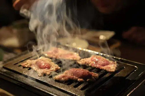 【隠れ家焼肉diningあんじゅ9周年】

いつもご愛顧いただきありがとうございます。

本日6/1で9周年を迎え10年目に突入しました！

これも皆様に応援していただいてるおかげです🙇‍♂️

大口で根付く焼肉屋として安心と信頼をお届けできるようスタッフ一同努めてまいります。

10年目のあんじゅも何卒よろしくお願い申し上げます。