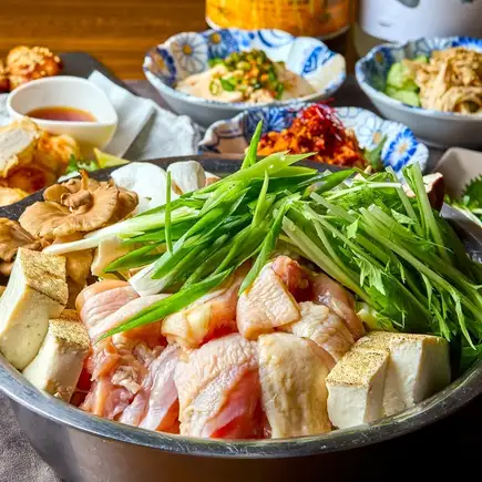 至高の美桜鶏の水炊き鍋付！刺身に馬刺しに牛に♪生も2.5h飲み放題《●-特選-●》全9品6000円