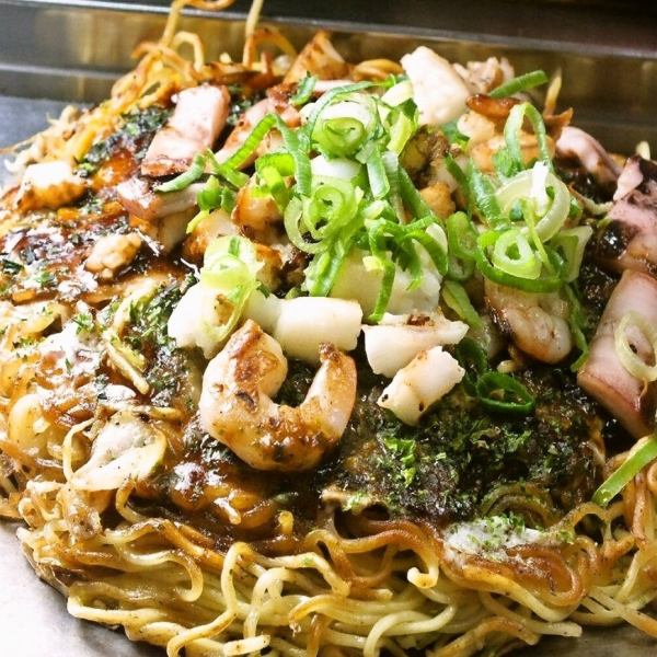 Hiroshima specialty !! Okonomiyaki special