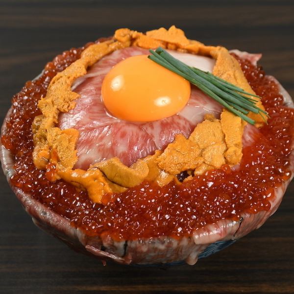 SNS映え★肉贅沢丼