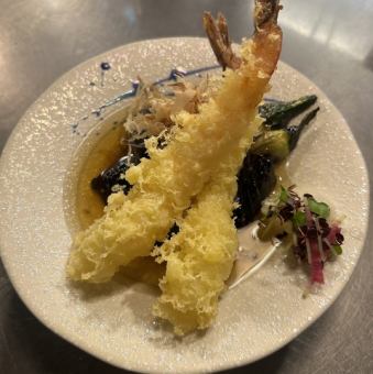 Hostess: Deep-fried eggplant with tempura shrimp