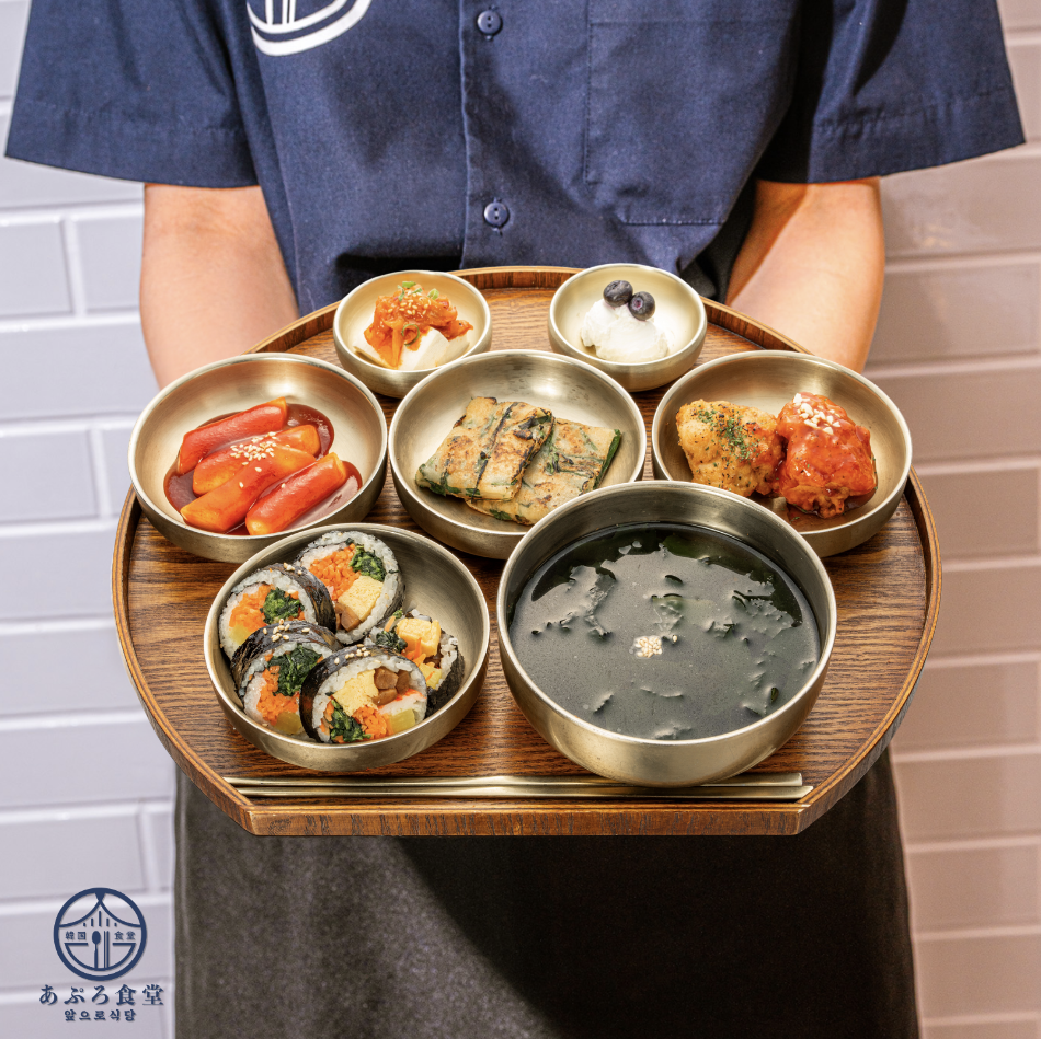 あぷろ定食の大人気メニューを定食でもお楽しみいただけます。是非ご堪能ください。