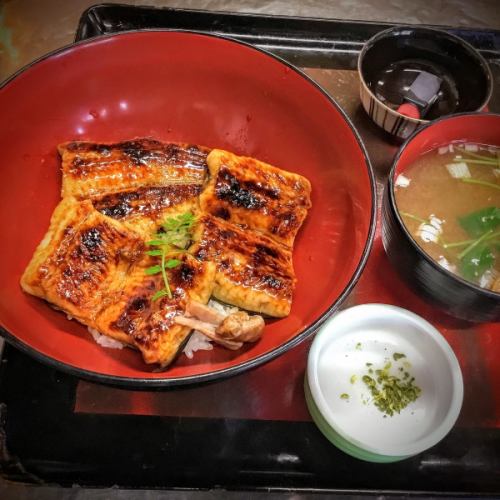 2 slices of eel bowl / 3 slices of eel bowl