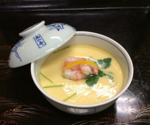 Steamed egg custard with plenty of sweet shrimp (also available as part of Kakichu's specialty selectable set)