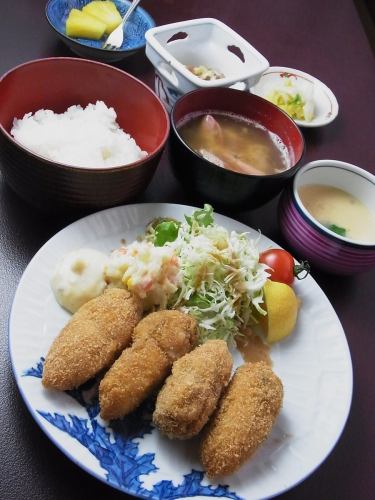 かきフライ夜膳（10月下旬から6月頭)