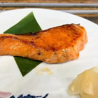 【柿丘特色菜】选择您的套餐……(味噌腌制烤三文鱼)4,000日元