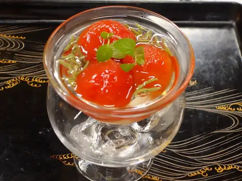 用葡萄酒慢炖的番茄