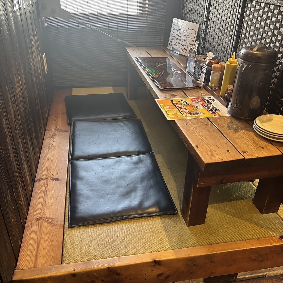 ゆったり寛げる掘りごたつで広島食材に舌鼓★