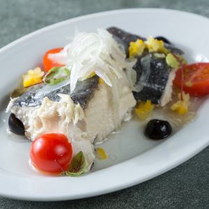 季節魚のコンフィ