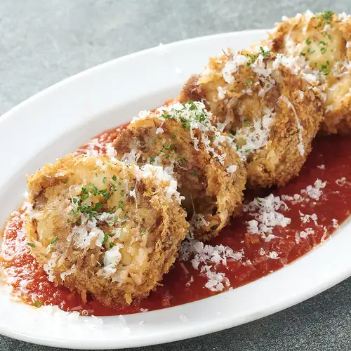 Beef tendon croquettes with Western-style sauce