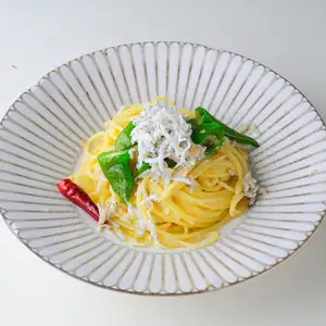 しらすと万願寺のオイルパスタ　