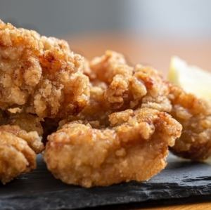 Deep-fried domestic chicken breast made with Miyazaki Prefecture's Miyata soy sauce