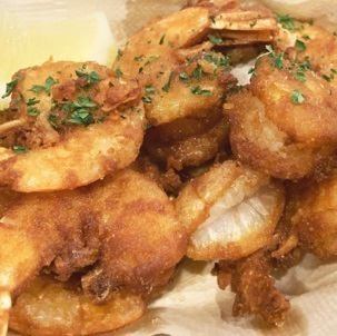 Garlic shrimp with homemade spices