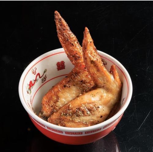 手羽先の唐揚げ