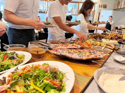 [Fridays, Saturdays, Sundays, and holidays only! For groups of 50 or more, private use] Enjoyable buffet course with 9 dishes and 2 hours of all-you-can-drink for 4,500 yen