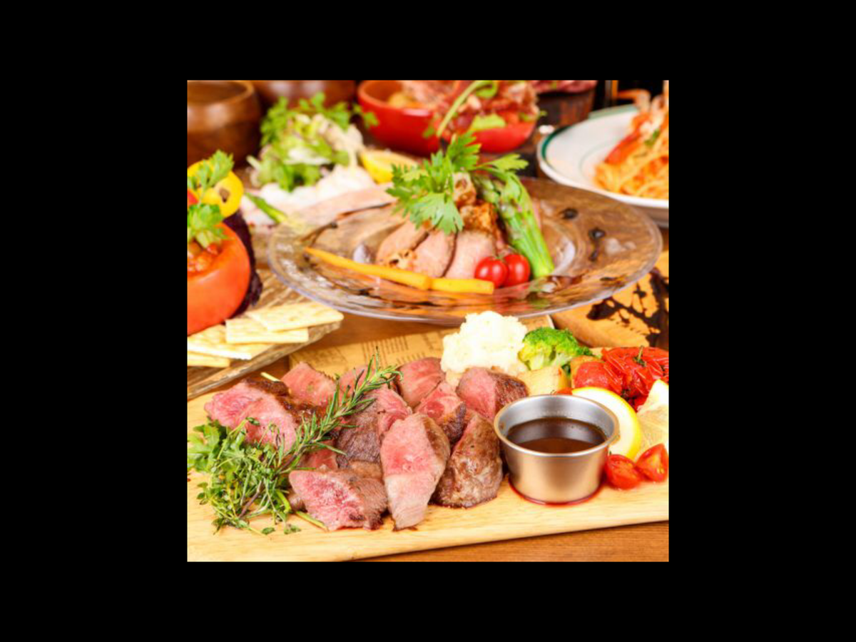 じっくり焼き上げる地鶏料理やステーキが旨い♪肉好き女子に◎【隠れイタリアン×肉バル Captain O meat 赤羽】
