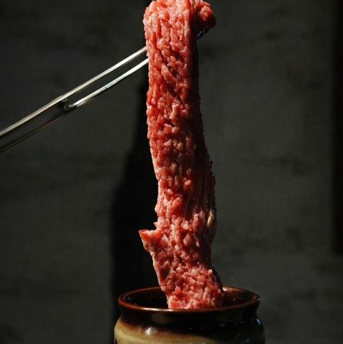 【新宿東宝ビル1分】広々とした店内空間でお食事を。