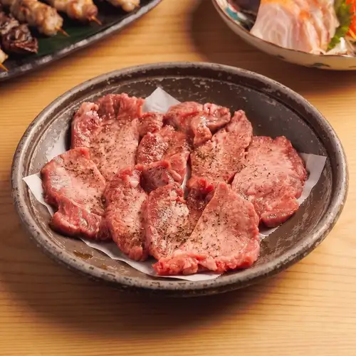 맛이 넘치는 극상의 한 때! 정성스럽게 양념한 쇠고기