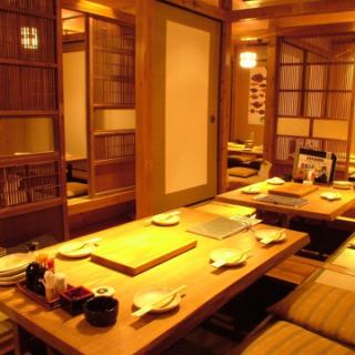 The spacious tatami room is ideal for company banquets.