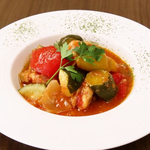 イタリア風鶏のトマト煮込み