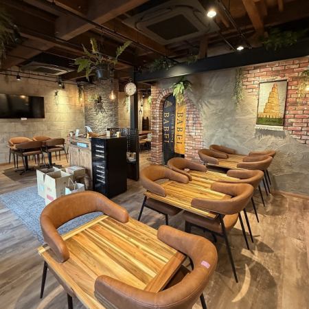 女子会やデートなどのカジュアルなシーンにもぴったりなお洒落な店内♪