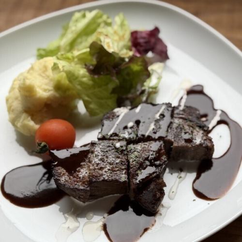 牛タンステーキ