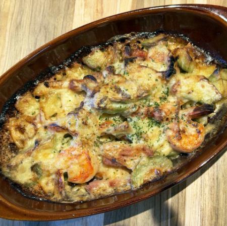 アボカドと海老のチーズ焼き