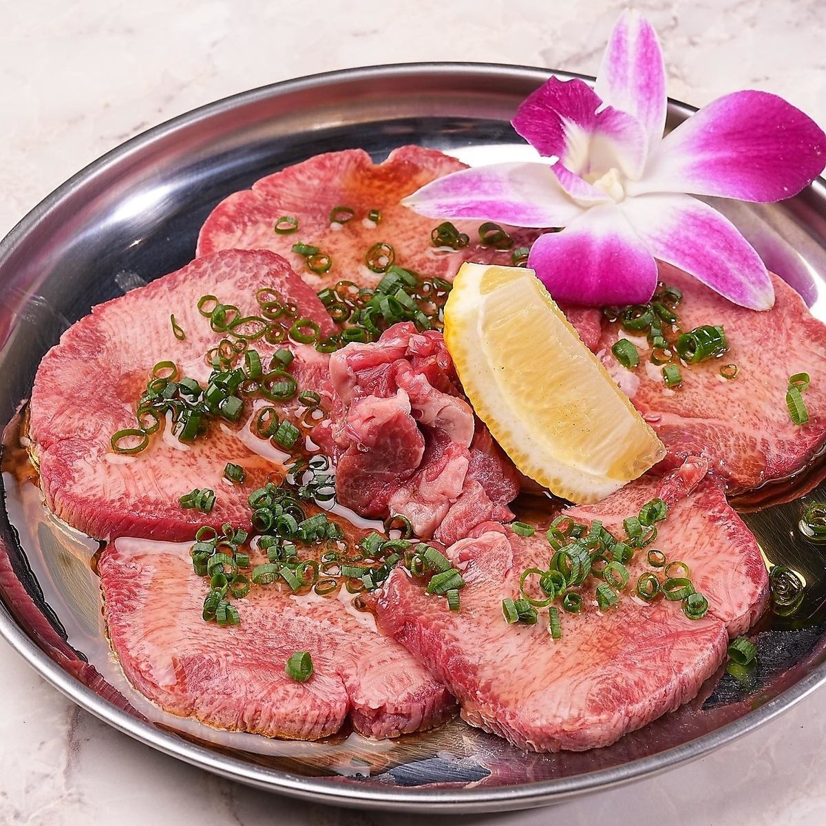 11/30日よりご予約受付中!是非お待ちしております☆