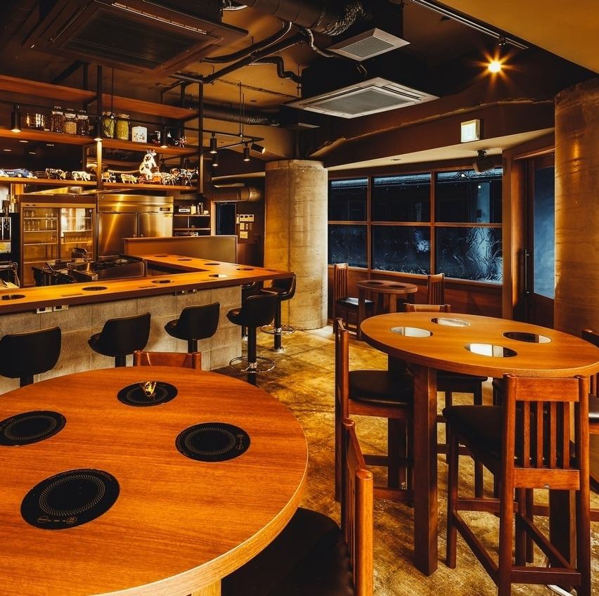 세련된 공간에서 빠른 시간부터 마실 수 있습니다 ♪