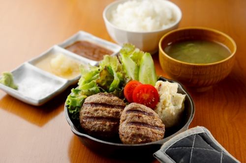 Weekday lunch only! 75g hamburger steak x 2 sets