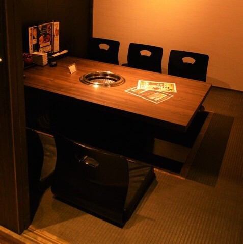 少人数から大人数様にも対応可能の個室席をご用意しております