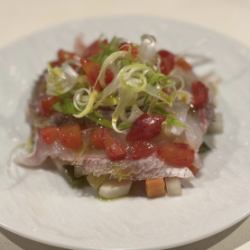 愛媛県桜鯛のカルパッチョ ブラッドオレンジ ウルイ 発酵野菜のラヴィゴットソース