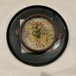 Iyobijin Gratin, Yam Bechamel Sauce, Fontina Cheese