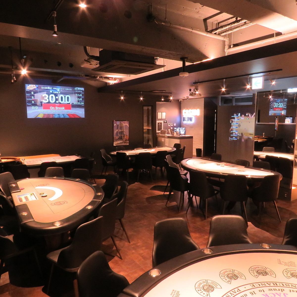 赤坂で遊び尽くす！カジノバー！飲み放題付き！