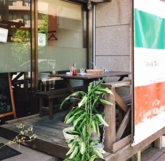 [Why don't you have lunch with a girls-only gathering or a dog in the wind of Shonan ☆] We accept 2 to 4 people.* Terrace seats are not accepted for online reservations.