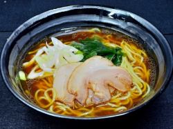 特製醤油ラーメン
