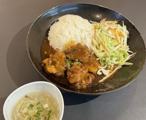 排骨蓋飯