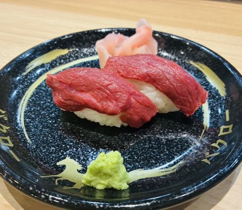 【馬刺しのにぎり寿司 各2貫】旨味ロース