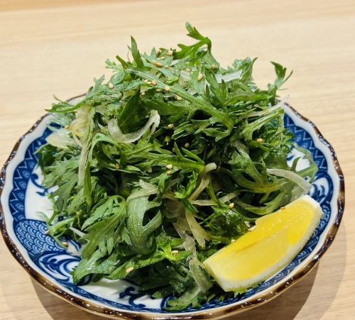 春菊の塩サラダ