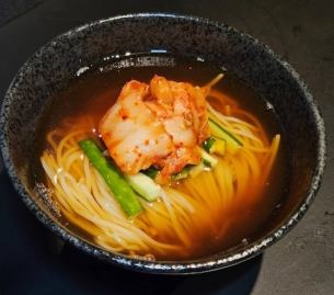泡菜冷面