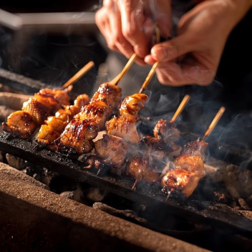 『職人が焼き上げる！自慢の焼き鳥5種盛り合わせ』